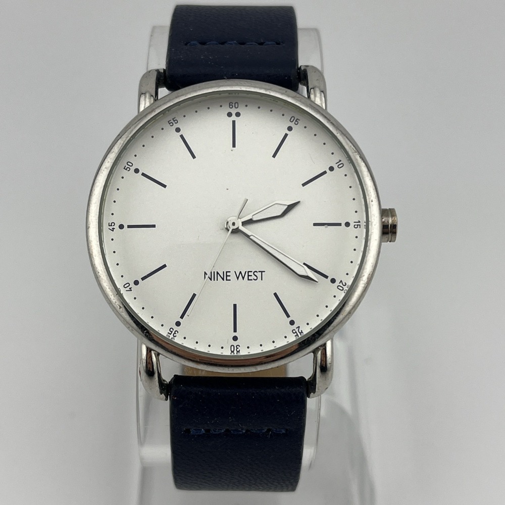 Nine‎ West Watch Women 38mm Silver Case Blue Leather Band NW/2377- New Battery